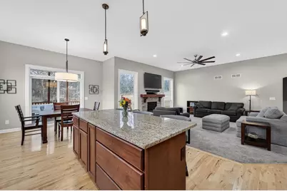 3092 Parker Pass, Sun Prairie, WI 53590 - Photo 8