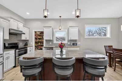 3092 Parker Pass, Sun Prairie, WI 53590 - Photo 12