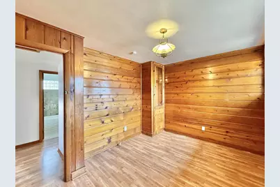 1546 Summit Avenue, Beloit, WI 53511 - Photo 16