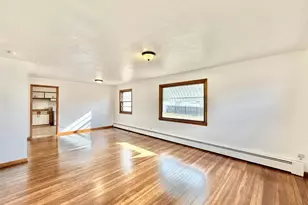 1546 Summit Ave, Beloit, WI 53511 - Photo 6