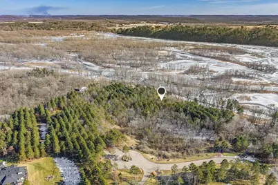 L10 Gold Bluff Court, Portage, WI 53901 - Photo 26