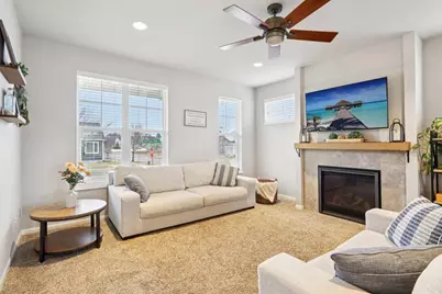 117 Crooked Tree Circle, DeForest, WI 53532 - Photo 4