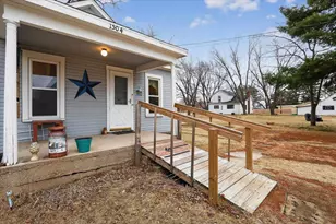 1504 W 7th Ave, Brodhead, WI 53520 - Photo 4