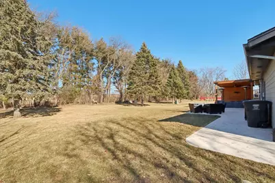 222 Thistledown Lane, Walworth, WI 53184 - Photo 2