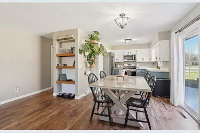 222 Thistledown Lane, Walworth, WI 53184 - Photo 8