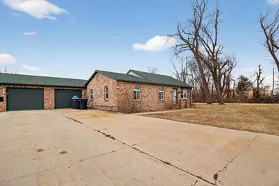 2505 Center Avenue, Janesville, WI 53546 - Photo 6