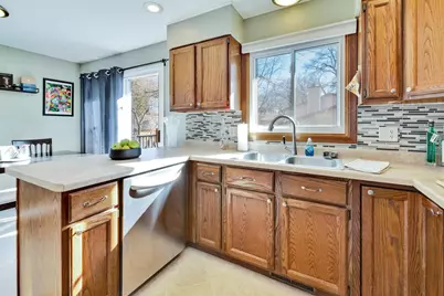 6102 Indian Mound Drive, Mcfarland, WI 53558 - Photo 6