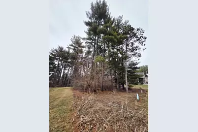 913 Forest Trail, Portage, WI 53901 - Photo 6