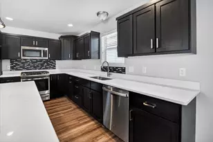 9322 Highland Gate Way, Madison, WI 53593 - Photo 12