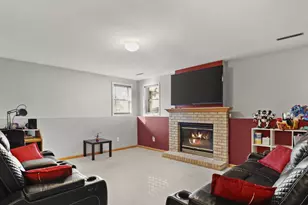 204 W Clover Ln, Cottage Grove, WI 53527 - Photo 12