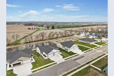 1490 Palm Grass Way, Stoughton, WI 53589 - Photo 8