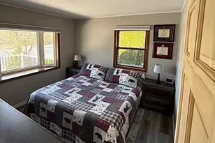 202 Sleepy Hollow Dr, Fall River, WI 53932 - Photo 12