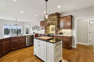 1051 Water Wheel Dr, Waunakee, WI 53597 - Photo 16