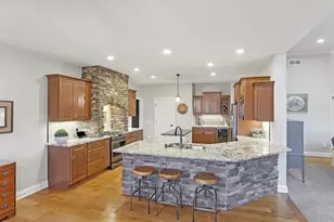 1051 Water Wheel Dr, Waunakee, WI 53597 - Photo 12