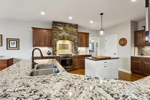 1051 Water Wheel Dr, Waunakee, WI 53597 - Photo 18