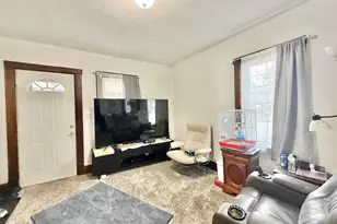 732 Garfield Ave, Beloit, WI 53511 - Photo 8