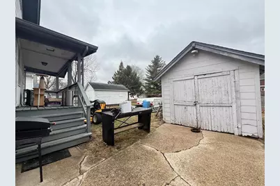 732 Garfield Avenue, Beloit, WI 53511 - Photo 16
