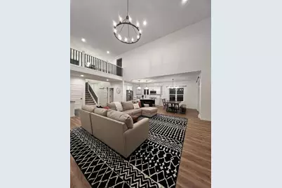 1381 N Pine Street, Sun Prairie, WI 53590 - Photo 6