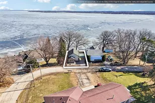 11662 N Lakeview Dr, Edgerton, WI 53534 - Photo 1