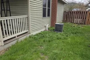 310 N Wacouta Ave, Prairie Du Chien, WI 53821 - Photo 8