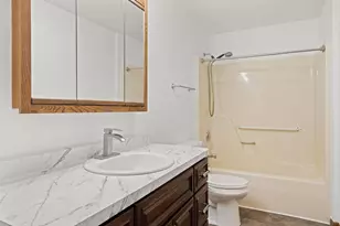 509 Ernstmeyer Dr, Baraboo, WI 53913 - Photo 24