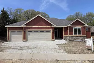3 Savannah Pkwy, Deerfield, WI 53531 - Photo 1