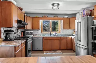 N8432 Valley Dr, Wisconsin Dells, WI 53965 - Photo 6