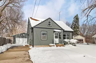 3806 Sycamore Ave, Madison, WI 53714 - Photo 2