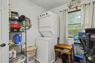 2136 E Ridge Rd, Beloit, WI 53511 - Photo 16