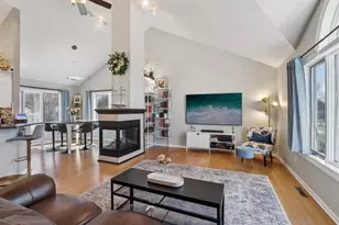 810 N Parkview St, Cottage Grove, WI 53527 - Photo 8