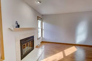 484 Basswood Ave, Verona, WI 53593 - Photo 6