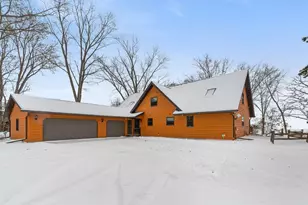 W913 W North Shore Dr, Montello, WI 53949 - Photo 2