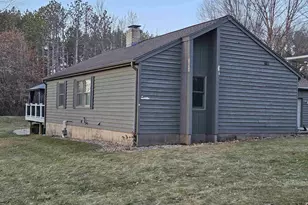 S2943 Fairway Dr, Reedsburg, WI 53959 - Photo 4