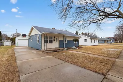 1406 S Grant Avenue, Janesville, WI 53546 - Photo 2