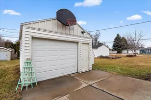 1406 S Grant Ave, Janesville, WI 53546 - Photo 38