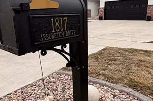 1817 Arboretum Dr, Janesville, WI 53548 - Photo 8