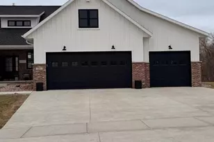 1817 Arboretum Dr, Janesville, WI 53548 - Photo 2