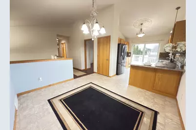 1077 Gas Light Drive, Sun Prairie, WI 53590 - Photo 12