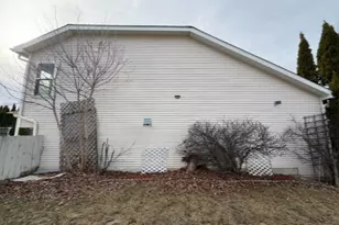 1077 Gas Light Dr, Sun Prairie, WI 53590 - Photo 42