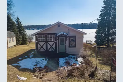 3112 E Edgewater Street, Milton, WI 53563 - Photo 2