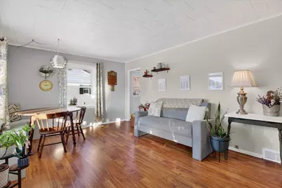 725 Berry Street, Stoughton, WI 53589 - Photo 4