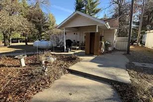 N8945 Deer Path Rd, New Lisbon, WI 53950 - Photo 12