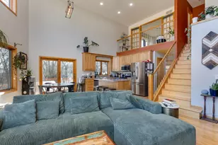 4805 Schneider Dr, Fitchburg, WI 53575 - Photo 18