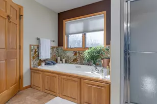 4805 Schneider Dr, Fitchburg, WI 53575 - Photo 28