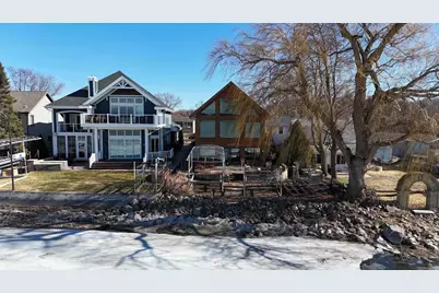 5830 Lake Edge Road, Mcfarland, WI 53558 - Photo 8