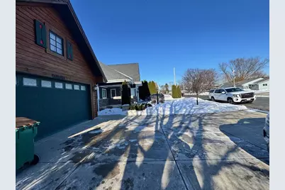 5830 Lake Edge Road, Mcfarland, WI 53558 - Photo 14