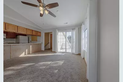 1474 Sienna Crossing #30, Janesville, WI 53546 - Photo 10