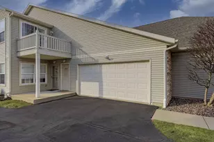 1474 Sienna Crossing, Janesville, WI 53546 - Photo 2