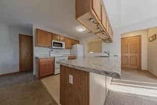 1474 Sienna Crossing, Janesville, WI 53546 - Photo 14