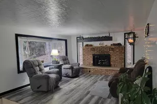 S7165 Lake Rd, Hillpoint, WI 53937 - Photo 8